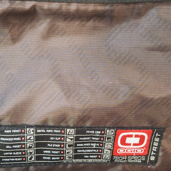 OGIO Travel laptop messenger bag - Picture 3 of 7